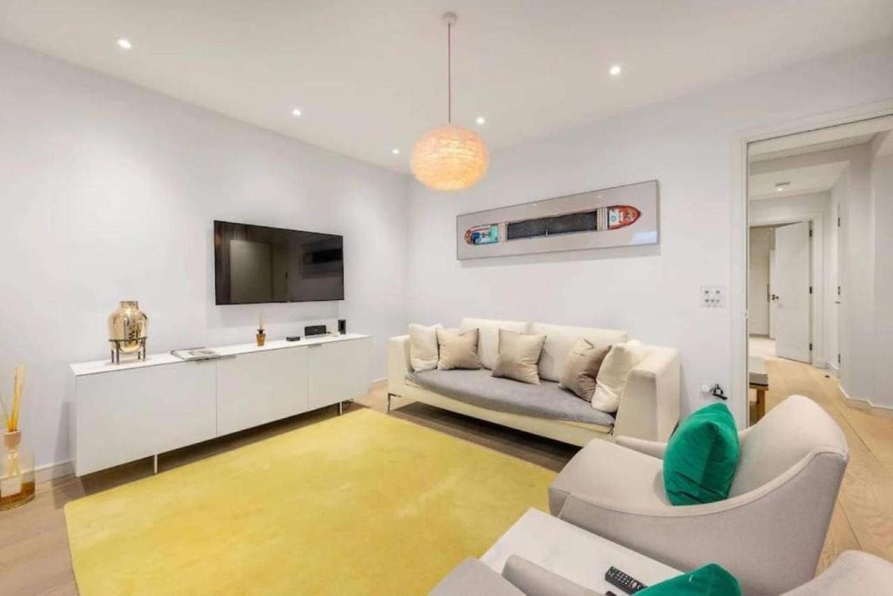 Posh 3 Bedroom Flat With Terrace And Indoor Fireplace In Mayfair, Near Hyde Park Λονδίνο Εξωτερικό φωτογραφία