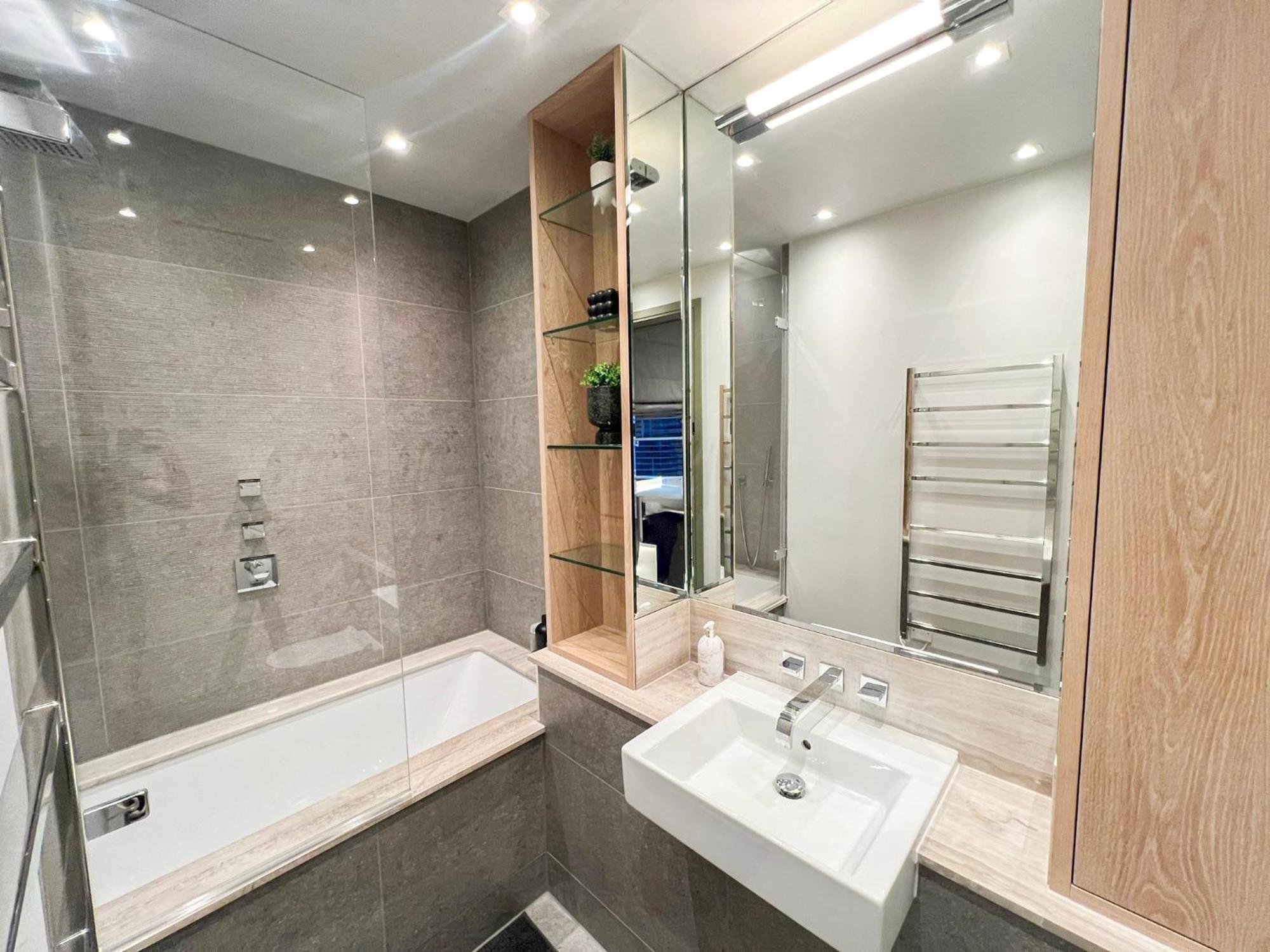 Posh 3 Bedroom Flat With Terrace And Indoor Fireplace In Mayfair, Near Hyde Park Λονδίνο Εξωτερικό φωτογραφία