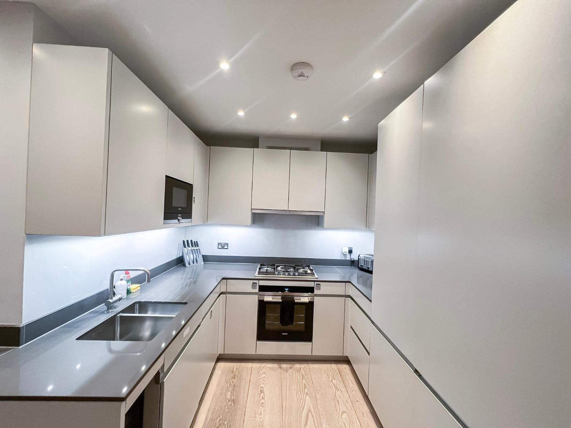 Posh 3 Bedroom Flat With Terrace And Indoor Fireplace In Mayfair, Near Hyde Park Λονδίνο Εξωτερικό φωτογραφία