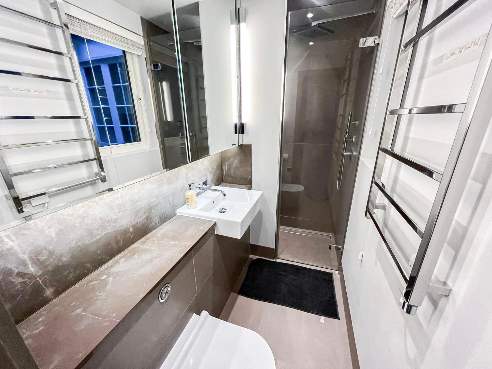 Posh 3 Bedroom Flat With Terrace And Indoor Fireplace In Mayfair, Near Hyde Park Λονδίνο Εξωτερικό φωτογραφία